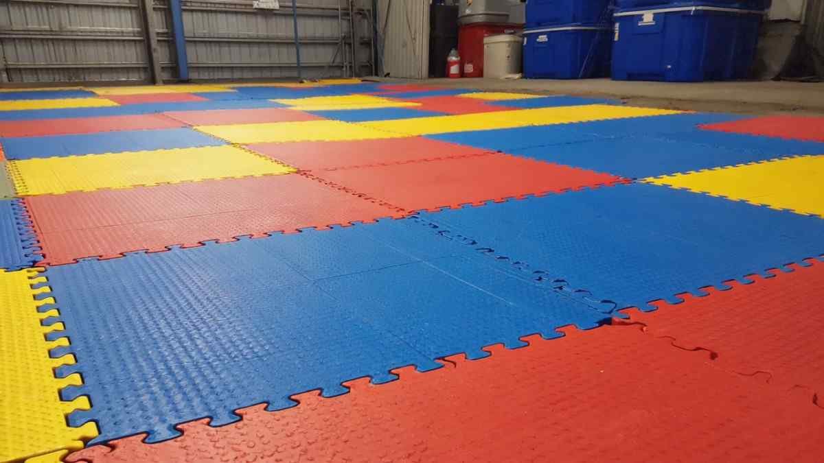 Interlocking Floor Tiles Easy, Fast, Cool